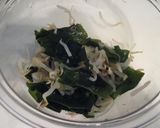 もやし&わかめ　簡単おつまみ　キムチ味作り方1写真