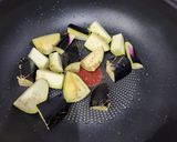 茄子とピーマンと豚肉の味噌炒め作り方7写真