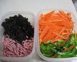 薄味♪人参・ピーマン入りひじきの煮物作り方1写真