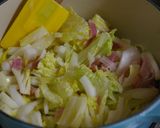 白菜とベーコンのミルクスープ作り方4写真