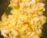 鶏肉とキノコのバター炒めライス作り方2写真