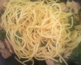 みそ醤油ダレのほうれんそう焼きそば作り方5写真