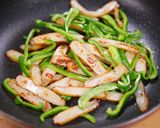 ピーマンとさつま揚げの大葉塩昆布和え🤤作り方3写真