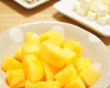 水切りヨーグルトでサツマイモと柿のサラダ作り方4写真