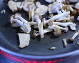 梅と鶏肉のさっぱり旨味・焼きうどん作り方4写真