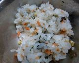 鮭とわかめとくるみのおにぎり作り方3写真