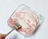 豚厚切り肉の重ね蒸し焼き♬作り方2写真