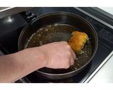 おつまみに！豚巻き竹輪の串カツ★動画あり作り方18写真