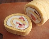 ふんわり苺のロールケーキ作り方11写真