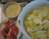 豚バラ肉と白菜のとろとろみぞれ煮☆作り方1写真