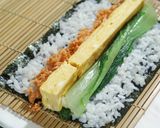 焼きシャケdeカリフォルニアロール作り方3写真