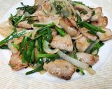 豚トロとニラ.玉ねぎの香ばしポン酢炒め作り方5写真