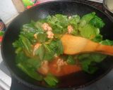 鶏もも肉と青菜のトマト煮込み作り方2写真