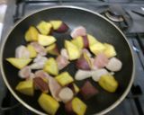 さつま芋とブロッコリーの味噌炒め☆作り方3写真