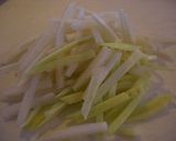 大根の皮のごま酢漬け作り方1写真