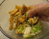 白菜と揚げのサラダ作り方3写真