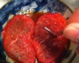 焼くだけ!!簡単牛ステーキ丼作り方2写真