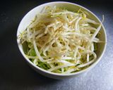 キャベツともやしのオム焼き作り方2写真