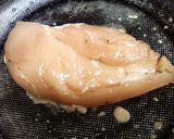 簡単ジューシーコク旨♪　鶏の蒸し焼き作り方2写真