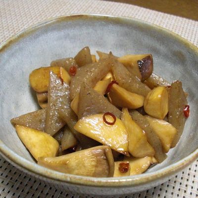 エリンギとこんにゃくのピリ辛炒め by JUNちゃン 【クックパッド