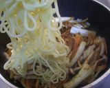 香菜たっぷり★美味しいトムヤム焼きそば作り方5写真