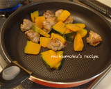 かぼちゃと豚コマ肉のマヨ炒め作り方4写真