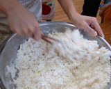 もっちもち♡手作り餃子の皮作り方1写真