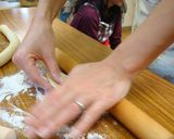 もっちもち♡手作り餃子の皮作り方4写真