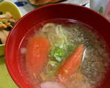 トマトととろろ昆布のお味噌汁♪作り方4写真