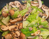 キャベツ＆キノコ ＆豚こま 醤油パスタ作り方2写真