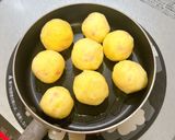タコ無♪チーズ入♪じゃがいものたこ焼き風作り方9写真