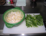 豆苗ともやしの中華炒め作り方1写真