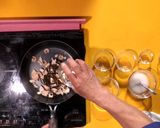 れんこん団子の揚げ出し【食遺産】作り方5写真