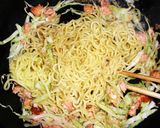 バター焼きそば～鮭と千切りキャベツ～作り方6写真
