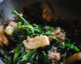 菜の花と焼き薄揚げの梅みりん和え作り方5写真