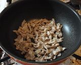 簡単、節約！セロリの葉っぱと豚ばら炒め作り方3写真