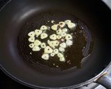 和風っぽい？きのこdeペペロンチーノ風♪作り方3写真