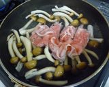 簡単　豚肉シメジdeスイートチリ和え作り方4写真