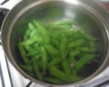 お酒のあてに最高！枝豆のオイスター炒め♪作り方2写真