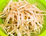 ごま油と胡麻で☆ニラともやしの塩焼きそば作り方2写真