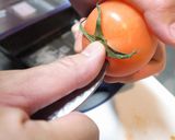 男子めし簡単！トマトのヘタを上手に取る作り方3写真