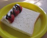 いちご・ましゅまろ・チョコのロールサンド作り方5写真
