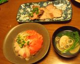 サーモンとブリの鮮やか海鮮丼♪作り方3写真
