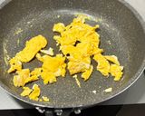 ウインナーと卵🥚の麺つゆマヨ炒め😃作り方2写真