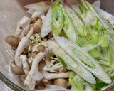 しめじと長ネギとチキンのナムル風♪作り方2写真