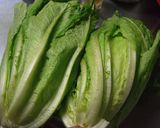 簡単タジン★ロメインレタスのにんにく風味作り方1写真