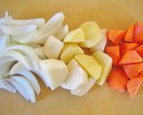 鮭と野菜の味噌バタースープ作り方2写真