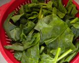 ☆ほうれん草と魚肉ソーセージの卵とじ☆作り方1写真
