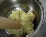 じゃがいも餅。甘辛たれ付き作り方1写真