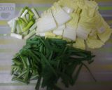☆。ピリ辛うま辛 味噌煮込みうどん。☆作り方1写真